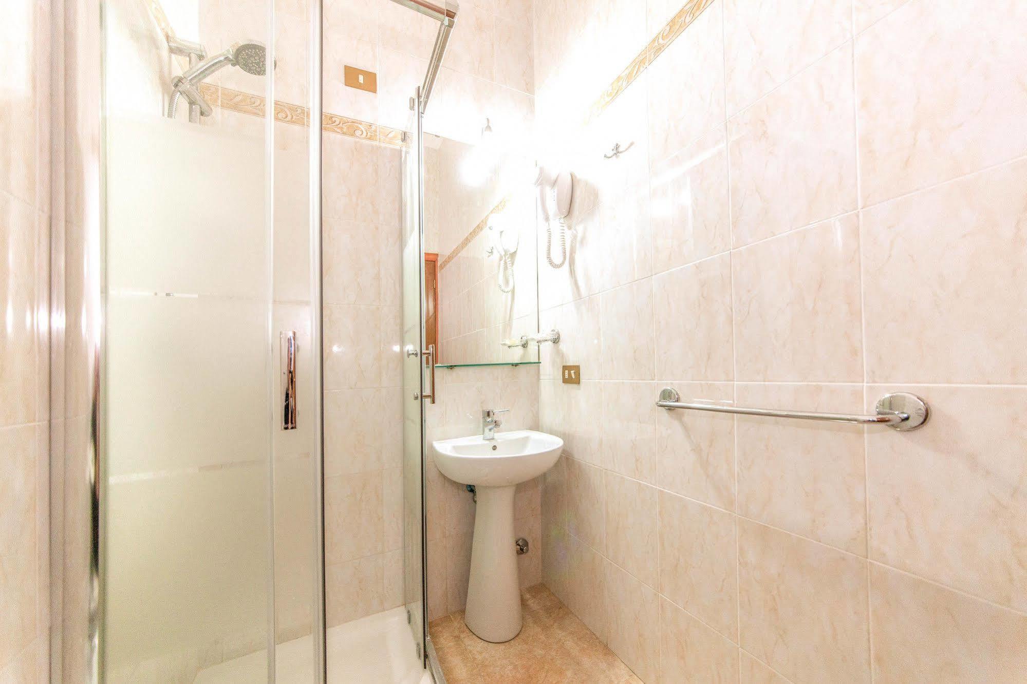 Downtown Accommodation Roma Exterior foto