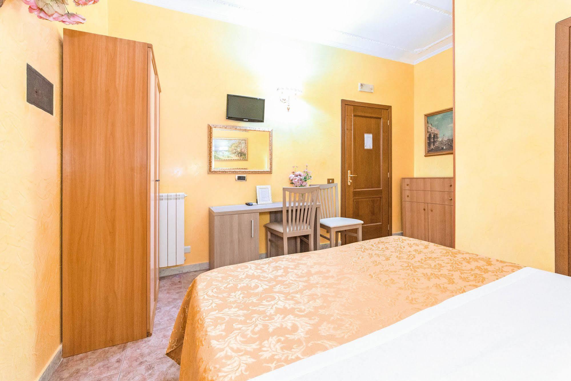 Downtown Accommodation Roma Exterior foto